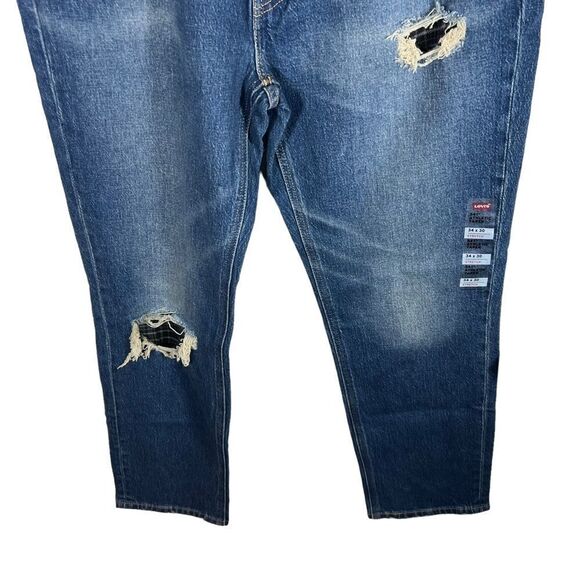 Men’s Levi’s 541 Athletic Taper Distressed Denim Jeans - Picture 4 of 7